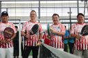 Wakil Wali Kota Bekasi Abdul Harris Bobihoe bersama jajaran mengikuti pertandingan eksibisi padel dalam rangka memeriahkan HUT ke-81 Kemerdekaan RI di Pekayon, Bekasi Selatan, Senin (18/8/2026). Kegiatan tersebut menjadi momentum untuk mendorong budaya olahraga sekaligus mempererat kebersamaan antarpegawai Pemkot Bekasi.