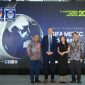 Keterangan foto:
Sejumlah narasumber berfoto bersama usai konferensi pers GIFA-METEC Indonesia 2026 di Jakarta. Pameran teknologi pengecoran logam dan metalurgi tersebut akan digelar pada 9–12 September 2026 di JIExpo Jakarta, dengan fokus memperkuat rantai nilai dan hilirisasi industri logam Indonesia.